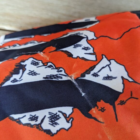 VNTG 90s CHALK LINE NFL FANIMATION Chicago Bears Football All Over Print Jacket - Picture 5 of 10